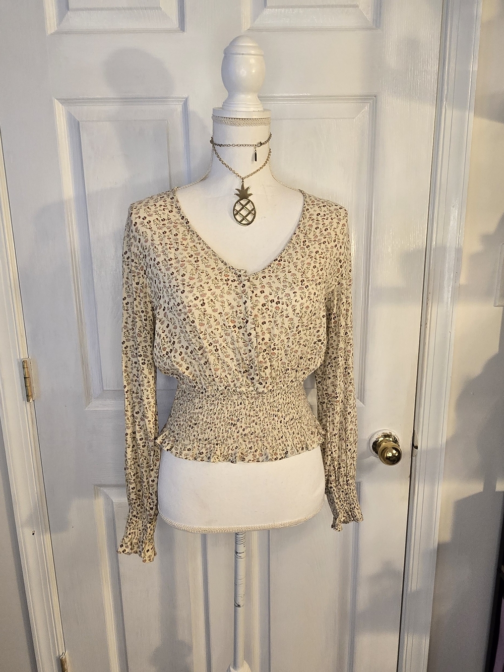 Japna Floral Smocked-Waist V-Neck Blouse Medium Feminine Floral Prarie Dainty